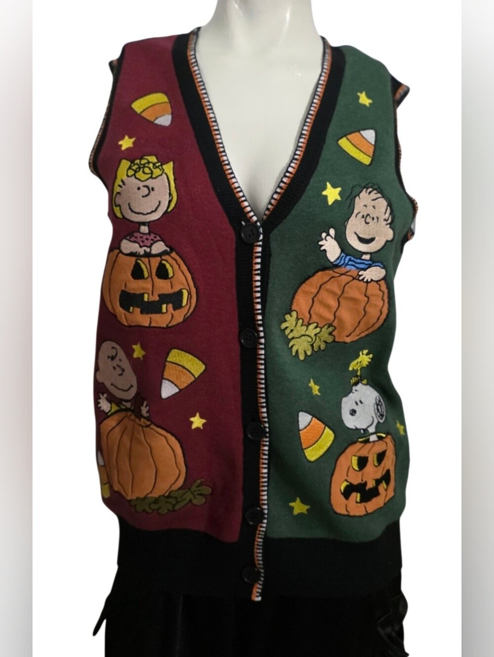 Box Lunch Peanuts Cardigan Vest Size Small NWT Unisex - Picture 8 of 15